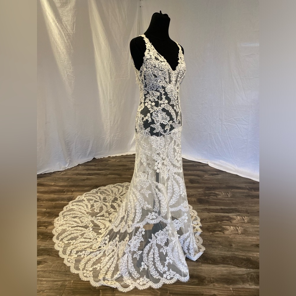 See through mesh/overlay/lace  dress